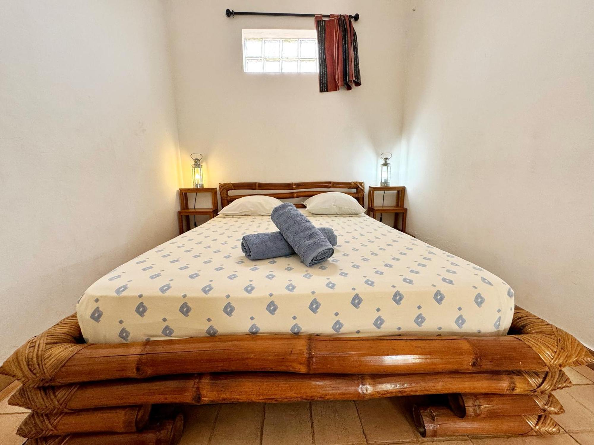 Отель Kayzen House Ngaparou Экстерьер фото